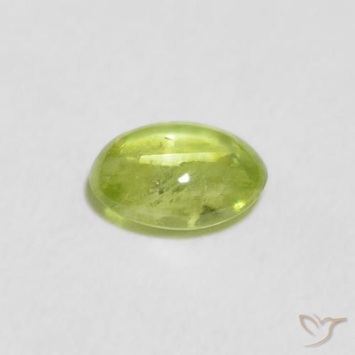 esfena Verde amarillento intenso natural de 0.77 ct, Ovalada, Transparente