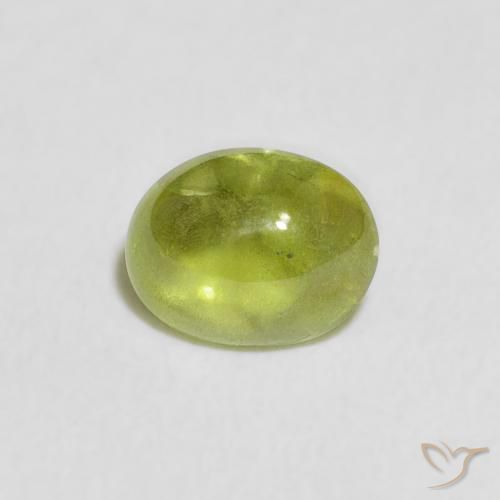 0.84ct Natural Verde Oliva esfena, Ovalada, Transparente