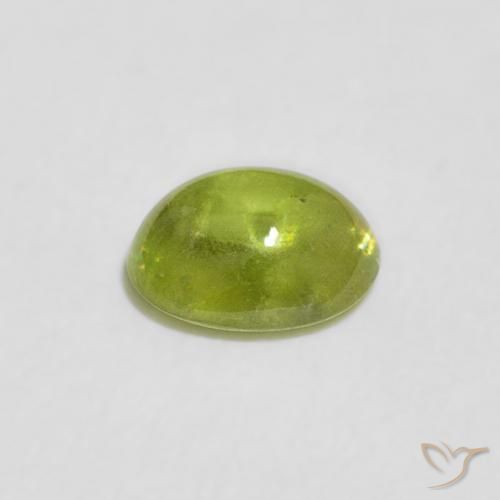 esfena Verde Oliva natural de 0.84 ct, Ovalada, Transparente
