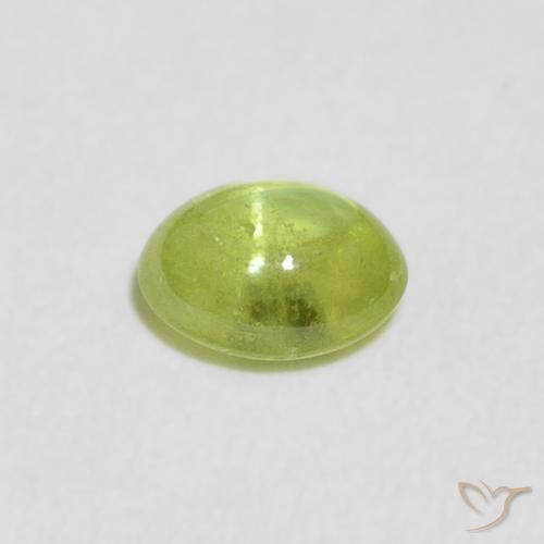 esfena Verde amarillento intenso natural de 0.76 ct, Ovalada, Transparente