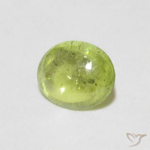 esfena Verde medio natural de 0.61 ct, Ovalada, Transparente