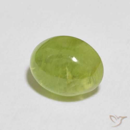 esfena Verde medio natural de 2.03 ct, Ovalada, Transparente