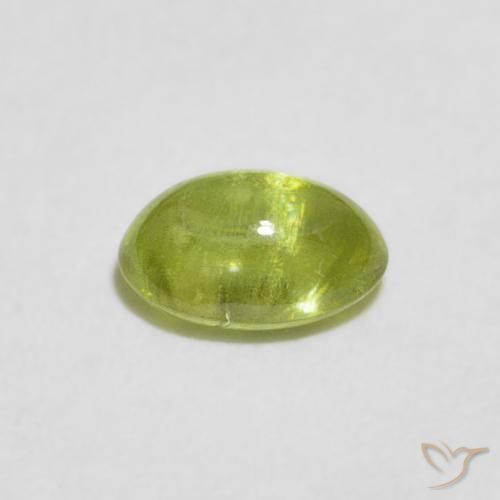 esfena Verde Oliva natural de 0.97 ct, Ovalada, Transparente