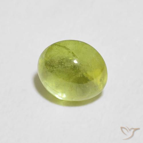 esfena Verde Oliva natural de 0.85 ct, Ovalada, Transparente