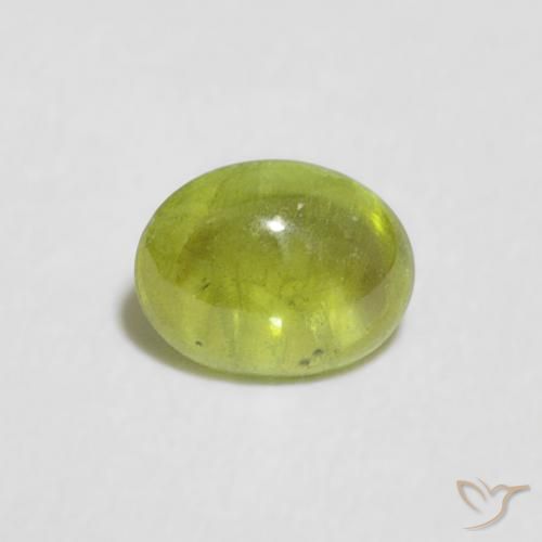 0.51ct Natural Verde Oliva esfena, Ovalada, Transparente
