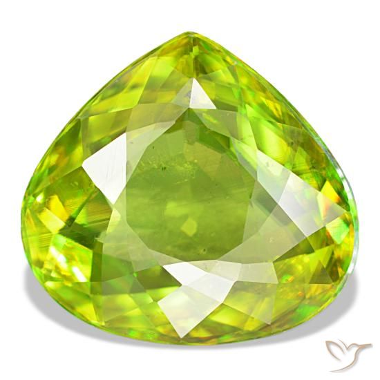 Esfena verde natural de 8,29 ct, en forma de pera, VS