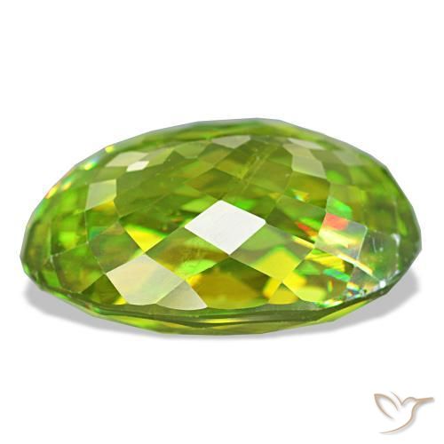 Esfena verde natural de 7,87 ct, corte óvalo, VS