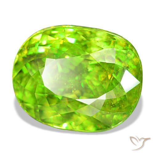 Esfena verde natural de 8,35 ct, corte óvalo, VS