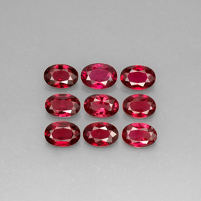 Gemas de espinela rojo natural de  ct, corte óvalo, VS