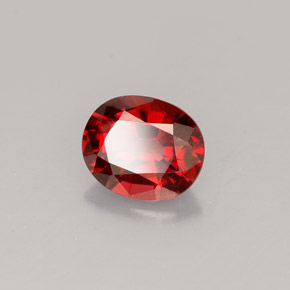 Espinela rojo natural de 0,76 ct, corte óvalo, VS