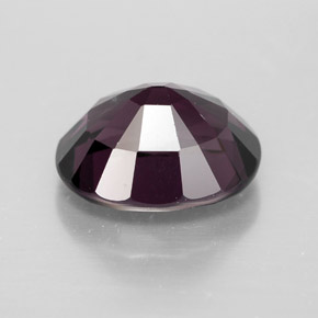 Espinela  natural de 3,69 ct, corte óvalo, VVS-VS
