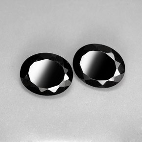 Gemas de espinela negro natural de  ct, corte óvalo, opaco