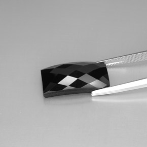 Espinela negro natural de 14,35 ct, baguette, opaco