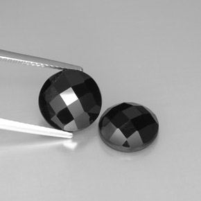 Gemas de espinela negro natural de  ct, corte redondo, opaco