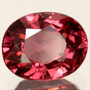 Espinela rosa natural de 1,45 ct, corte óvalo, VVS