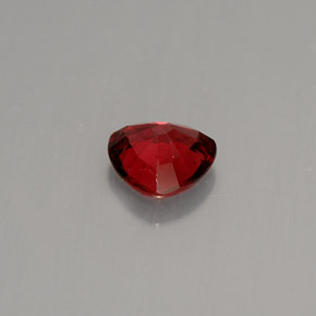 Espinela  natural de 0,50 ct, trillón, VVS-VS