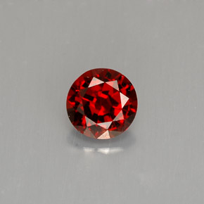 Espinela  natural de 0,56 ct, corte redondo, VS