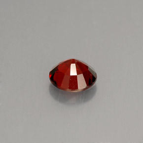 Espinela  natural de 0,56 ct, corte redondo, VS