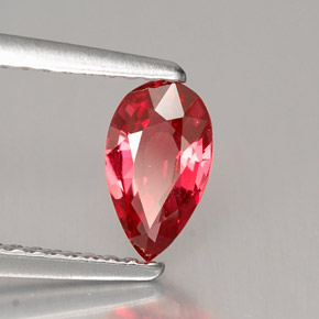 Espinela rojo natural de 0,55 ct, en forma de pera, VS