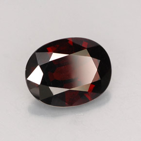 Espinela  natural de 1,80 ct, corte óvalo, VS