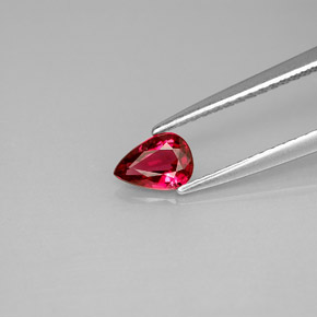 Espinela rojo natural de 0,38 ct, en forma de pera, VS