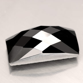Espinela negro natural de 12,84 ct, baguette, opaco