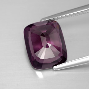 Espinela  natural de 3,46 ct, corte cojín, VS