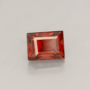 Espinela rojo natural de 0,56 ct, baguette, VS