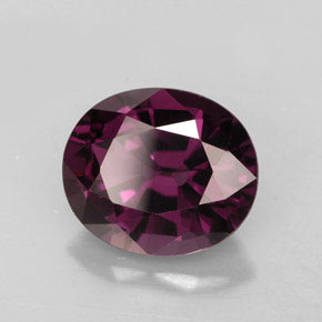 Espinela  natural de 3,43 ct, corte óvalo, VVS