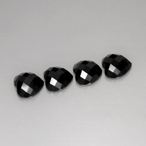 Gemas de espinela negro natural de  ct, forma de corazón, opaco