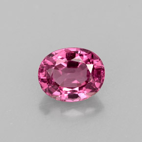 Espinela  natural de 0,69 ct, corte óvalo, VS