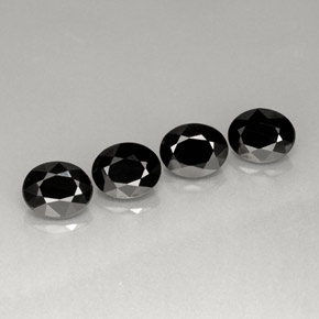 Gemas de espinela negro natural de  ct, corte óvalo, opaco