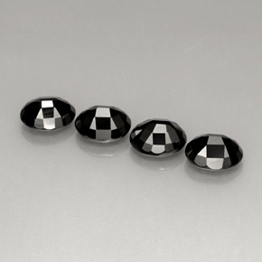 Gemas de espinela negro natural de  ct, corte óvalo, opaco
