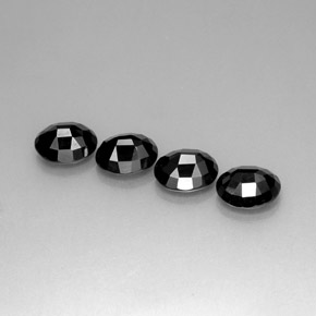 Gemas de espinela negro natural de  ct, corte óvalo, opaco