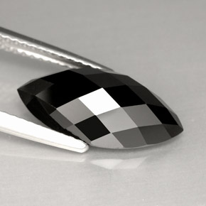 Espinela negro natural de 4,91 ct, marquesa, opaco