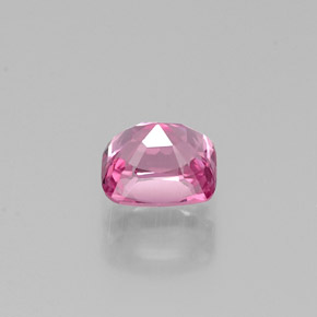 Espinela  natural de 0,68 ct, corte cojín, VS