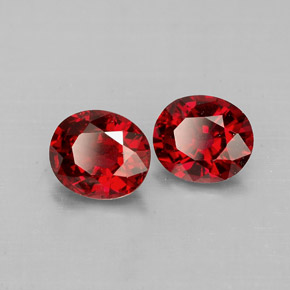 Gemas de espinela rojo natural de  ct, corte óvalo, VS