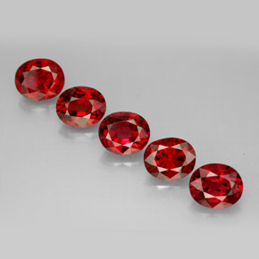 Gemas de espinela rojo natural de  ct, corte óvalo, VS