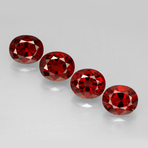 Gemas de espinela rojo natural de  ct, corte óvalo, VS