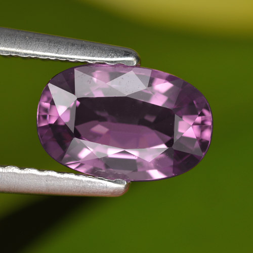 Espinela púrpura natural de 1,08 ct, corte óvalo, VS