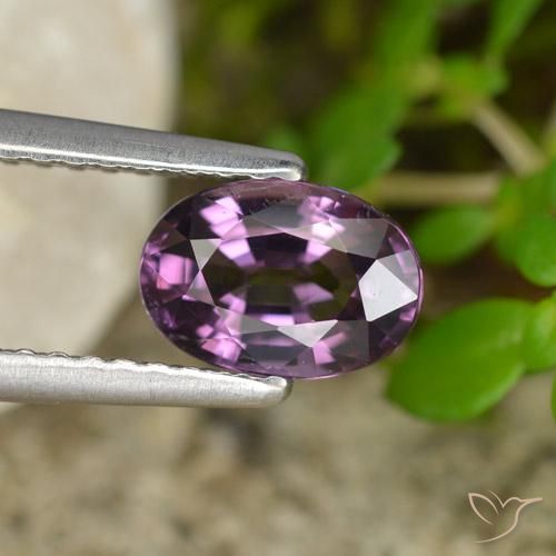 1.11ct Natural Púrpura oscuro espinela, Ovalada, VS