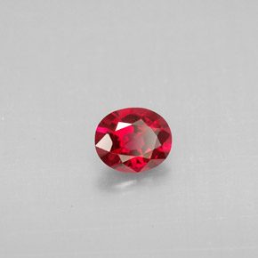 Espinela rojo natural de 0,62 ct, corte óvalo, VS