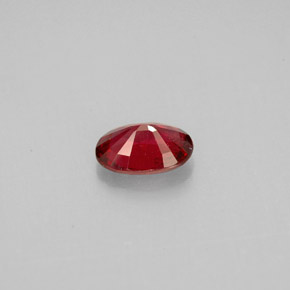 Espinela rojo natural de 0,64 ct, corte óvalo, VS