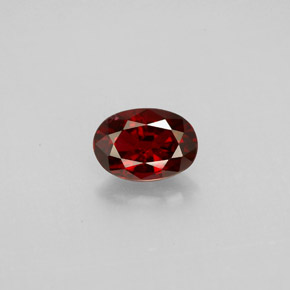 Espinela  natural de 0,74 ct, corte óvalo, VS