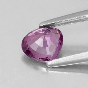 Espinela violeta natural de 0,68 ct, en forma de pera, VVS