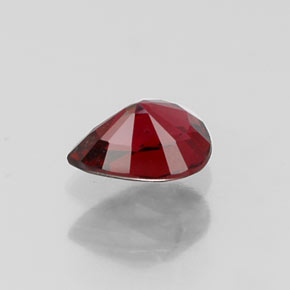 Espinela rojo natural de 0,36 ct, en forma de pera, VS-SI