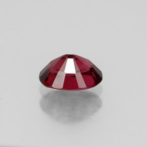 Espinela rojo natural de 0,80 ct, corte óvalo, VS