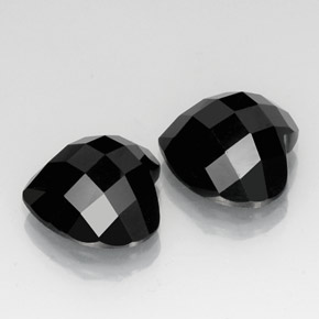 Gemas de espinela negro natural de 14,26 ct, forma de corazón, opaco