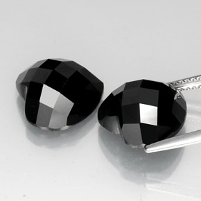 Gemas de espinela negro natural de 14,26 ct, forma de corazón, opaco