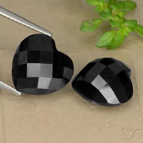 13.95ctw Natural Negro espinela, Corazón, Opaco, Photo A